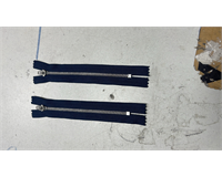 5 cm den 18 cm’e kadar metal  kemik fermuarlar stoklarımızda