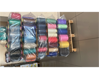 Polyester iplik pamuk iplik mevcut