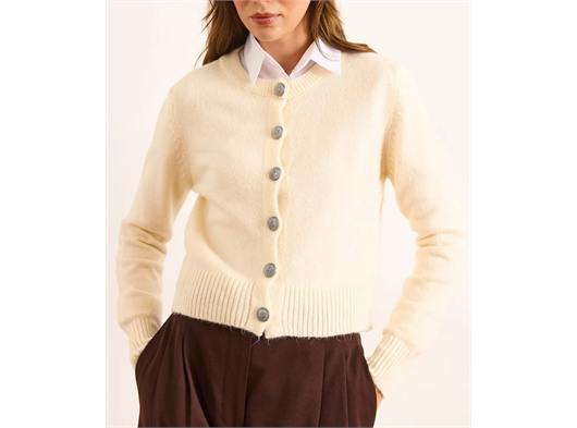 ​"Model Çok, Renk Çok! Triko & Tuniklerde Toptan Fırsatı"